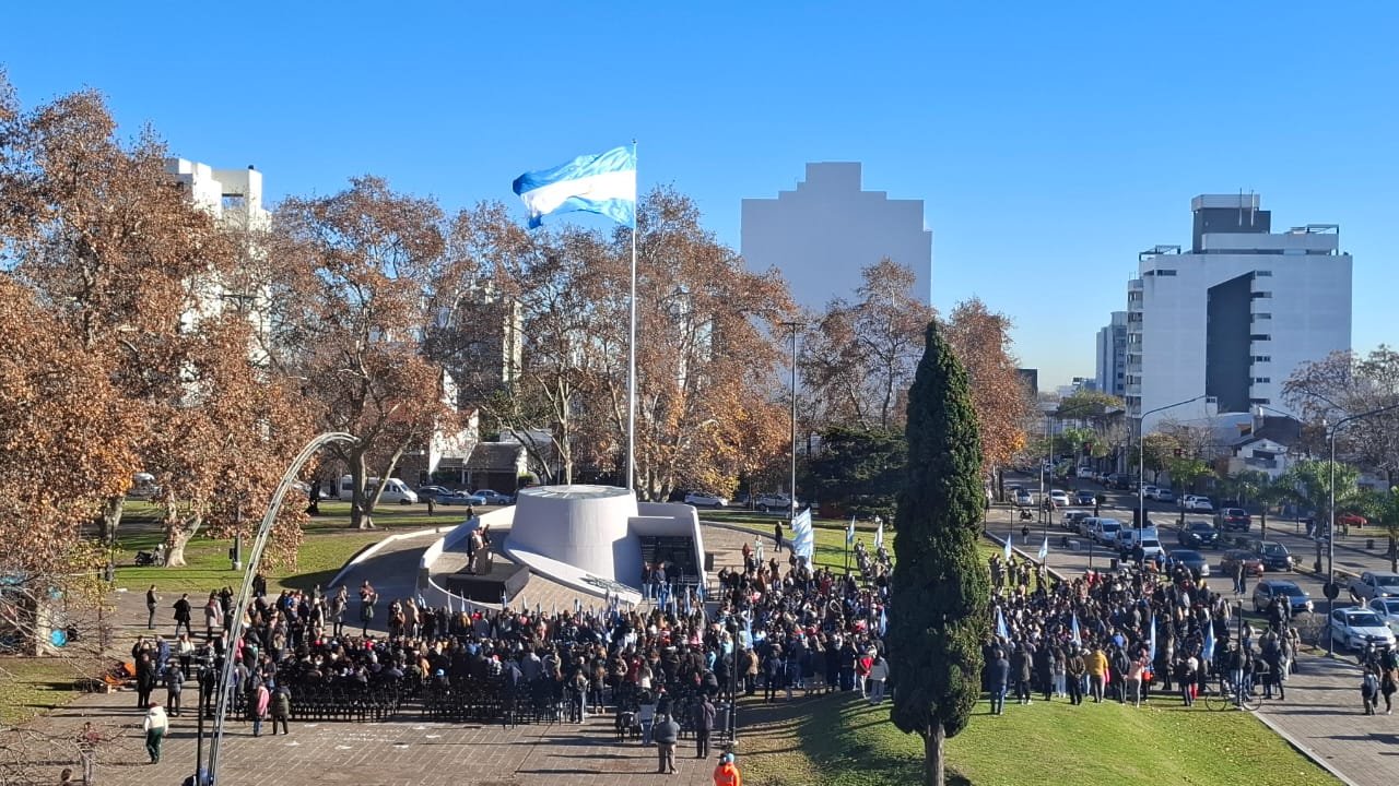 Día de la Bandera. Promesa a la Bandera en Plaza Belgrano - Junio 2025