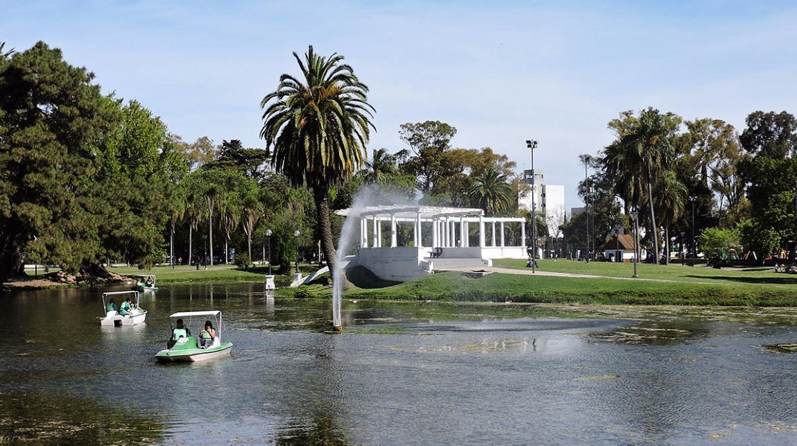 Vista del Parque Saavedra en La Plata, próximo a ser remodelado por la Municipalidad