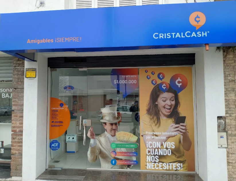 vista frontal sucursal cristal cash ensenada que brinda préstamos personales