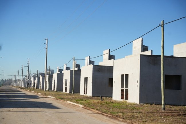 casas abandonadas en punta lara - ensenada - barrio San Martín