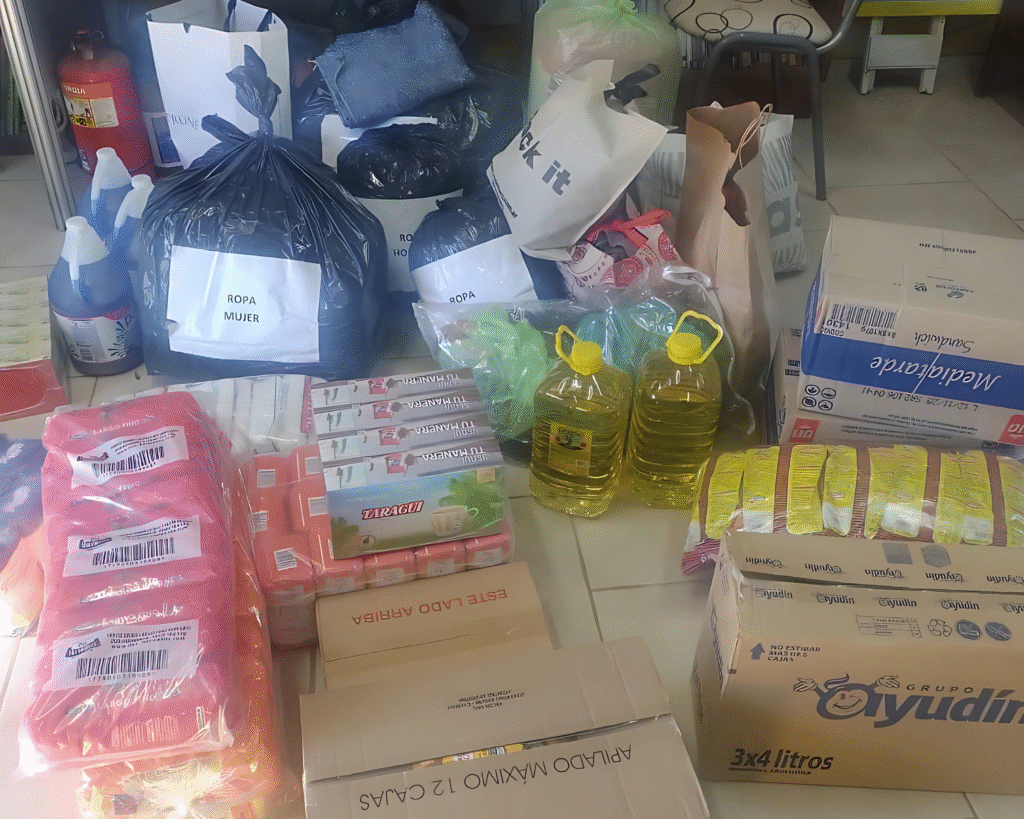 Donación al comedor "Todos por una sonrisa" en La Plata.