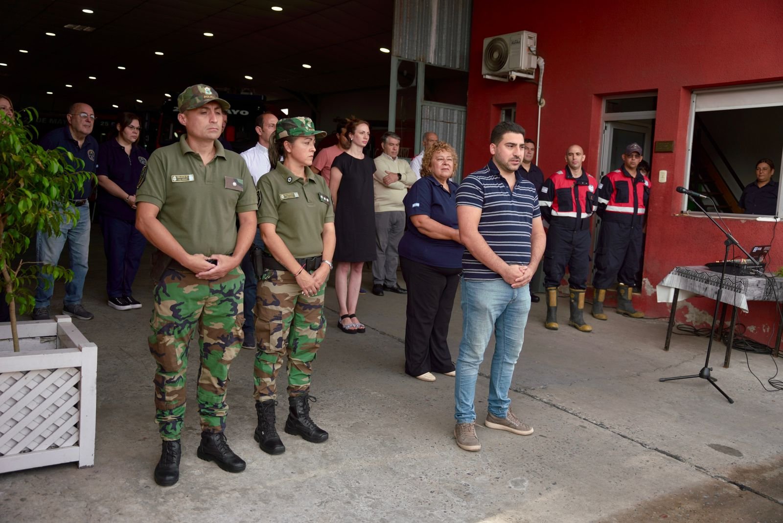 Acto por el 67 aniversario de los Bomberos Voluntarios de 25 de Mayo