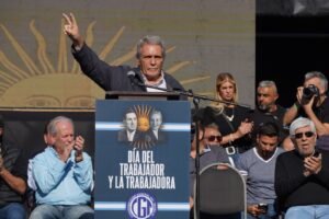 SOESGyPE y SMATA, en disputa por el encuadre laboral de estaciones de servicio: qué resolvió la Justicia